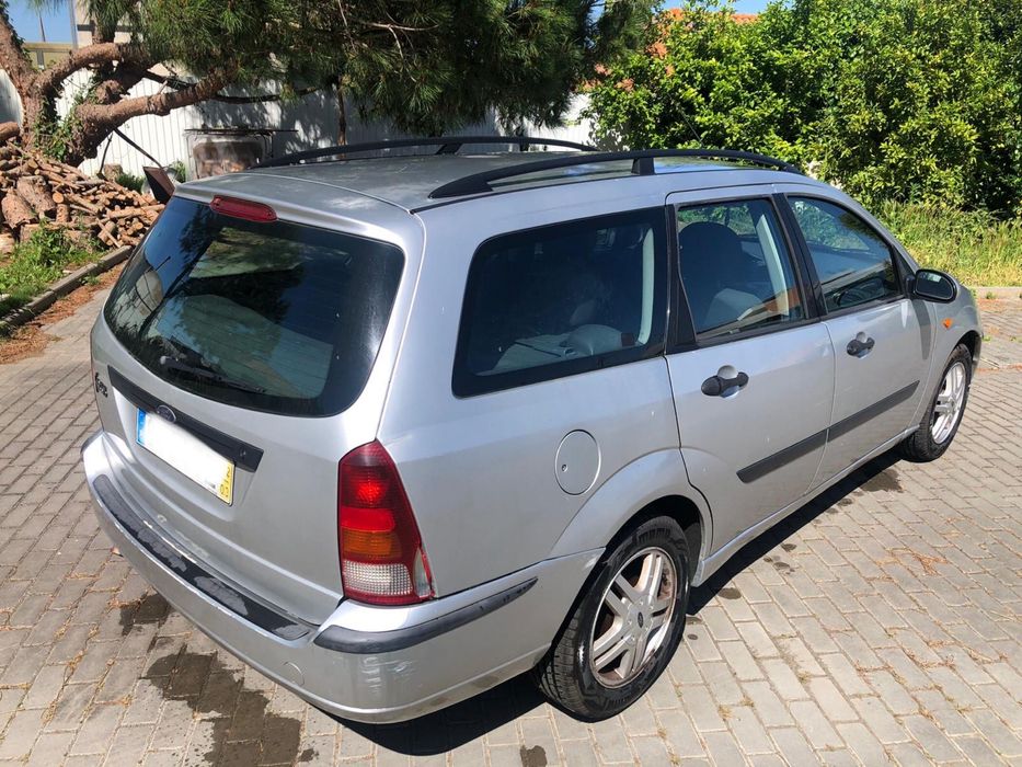 Ford Focus carrinha64872116023171124