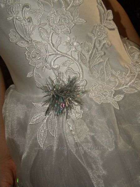 Продажа, прокат. 3 красивых платья. Платье на выпускной, Новый год.