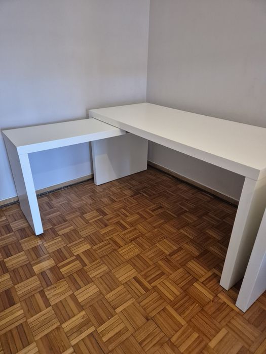 Secretária IKEA Malm branca c/ painel extraível