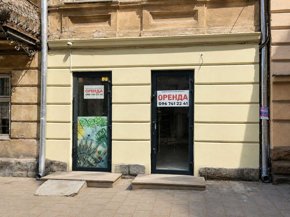 Оренда приміщення по вул. Зернова 1, навпроти готелю Львів, 19 м²