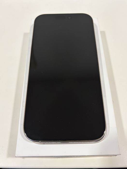 Iphone 16 Pro 128 gb natural