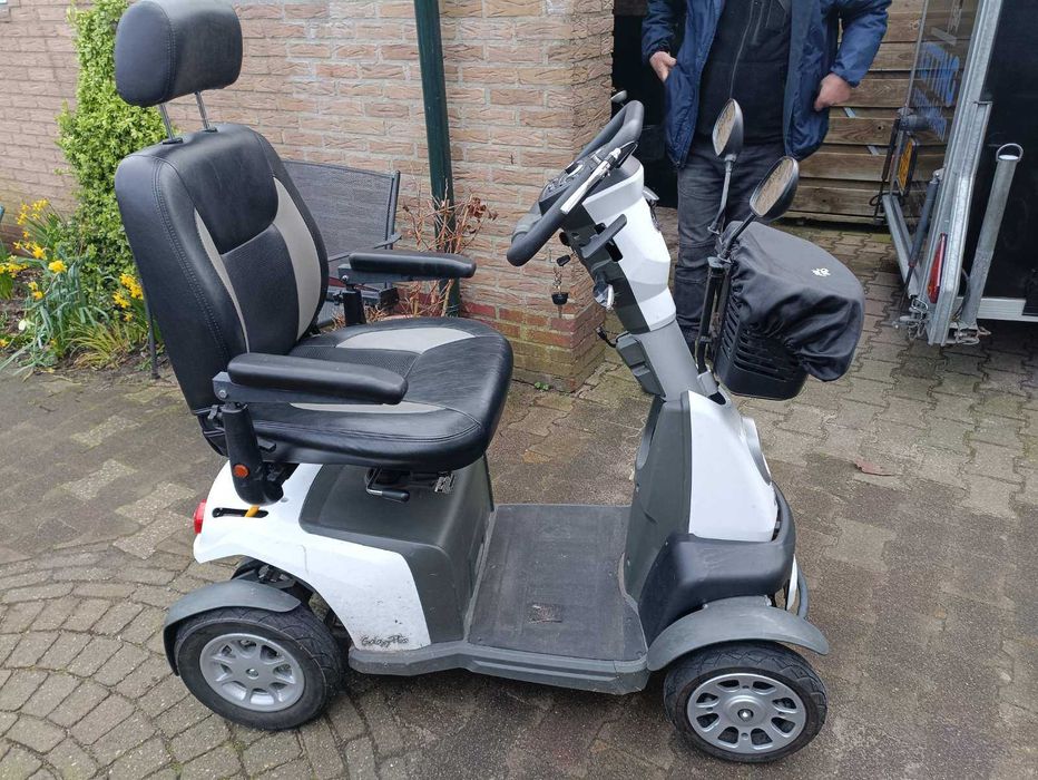 Электро скутер для пожилых и инвалидов