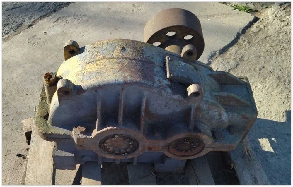 Stara przekładnia mechaniczna reduktor wciągarka rębak BEFARED