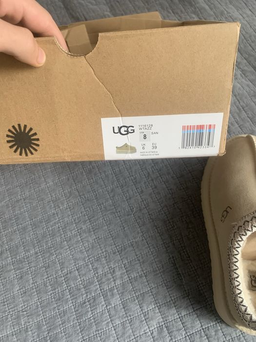 UGG sand tazz39 new never used only shipping