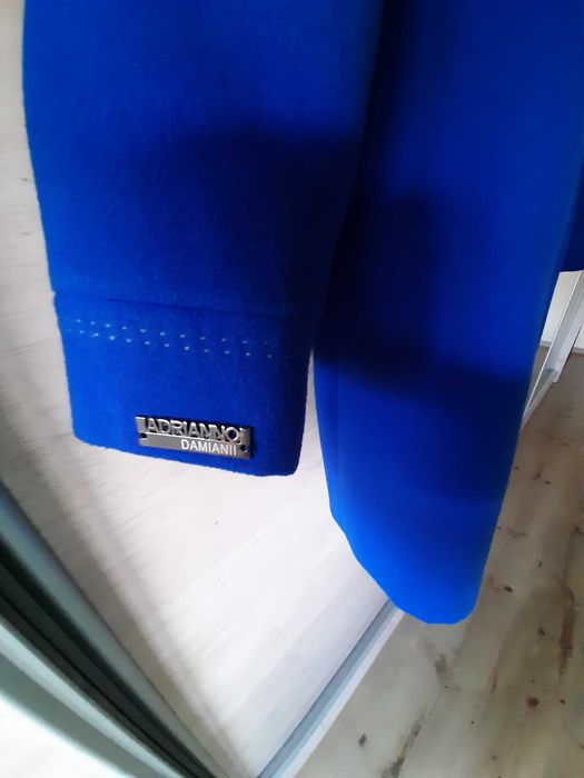 Sprzedam krótki płaszczyk