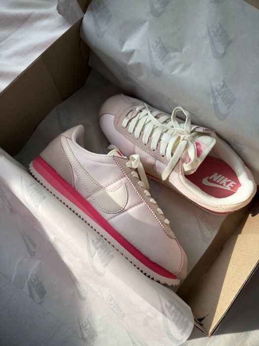 БЕЗКОШТОВНА ДОСТАВКА‼️Nike Cortez Light Soft Pink Coral(Рожеві),кортез