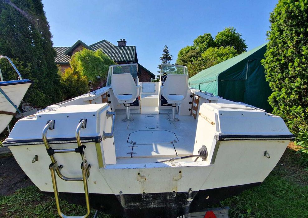 Łódź motorowa wellcraft 20 sport fish plus zarejestrowana przyczepa
