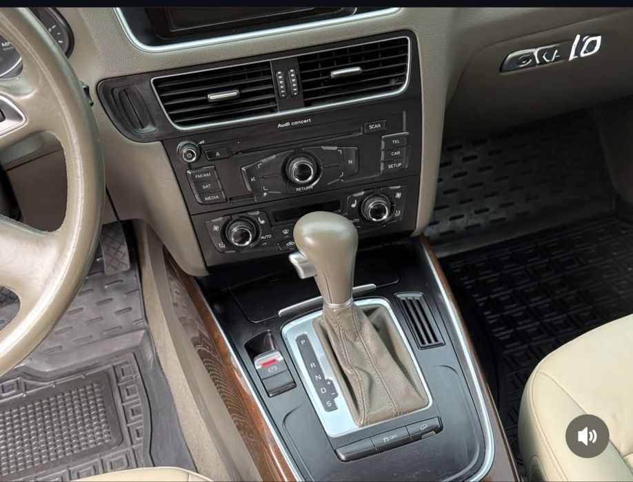 Ауді Q5 2010 року