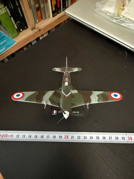 Morane-Saulnier MS406. 1940 . 1:72 - World War II Planes - França