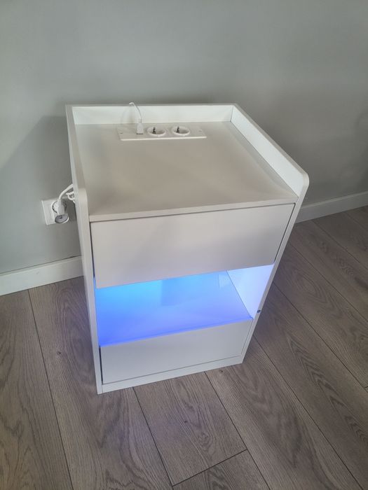 Nowa szafka nocna LED USB gniazdka