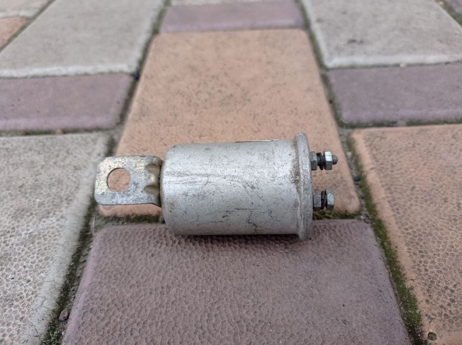 Реле поворота. Реле повороту.