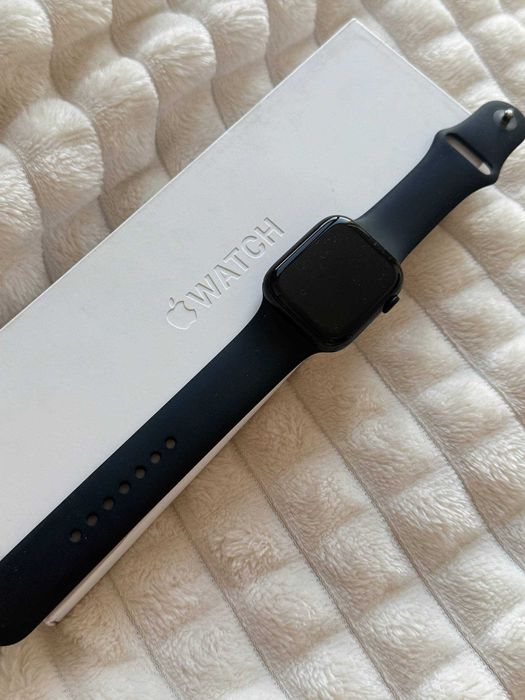 Apple Watch Series 9 (GPS, 45 mm) – Midnight