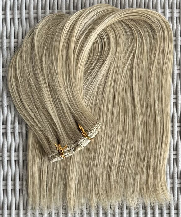 Naturalny blond chłodny odcień włosy doczepiane