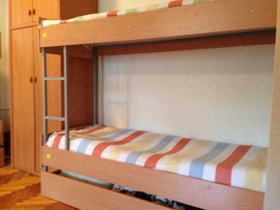 Хостелы в любом районе Киева Поселяем группы и не только Жми ! )