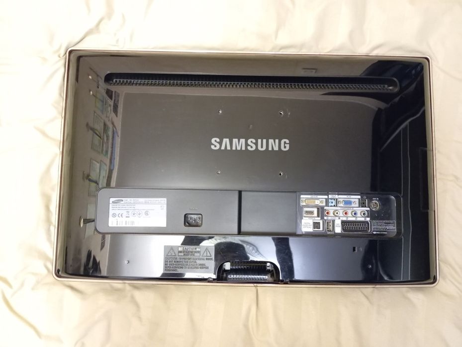 Samsung SyncMaster p2770hd