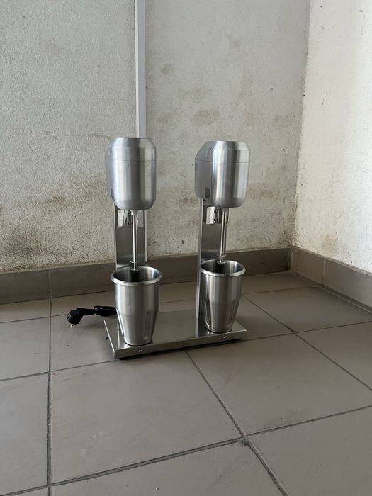 Міксер для молочних коктейлів професійний Frosty