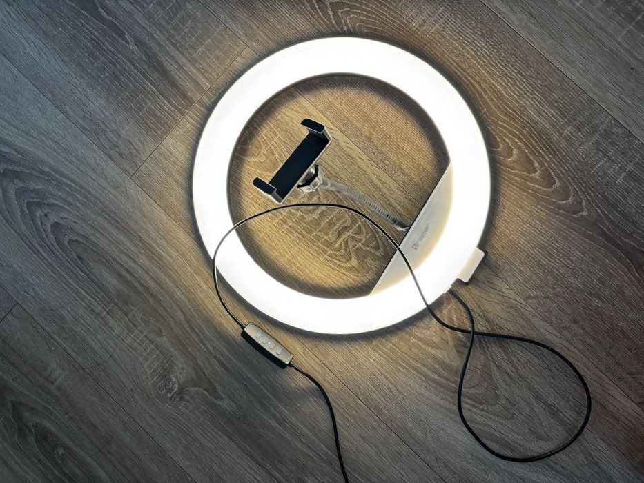 Lampa pierścieniowa USB