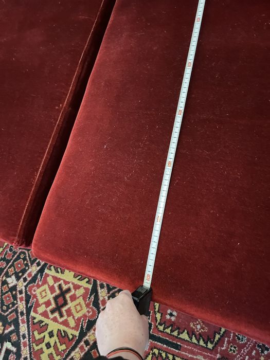 Kanapa w kolorze czerwonym + fotel