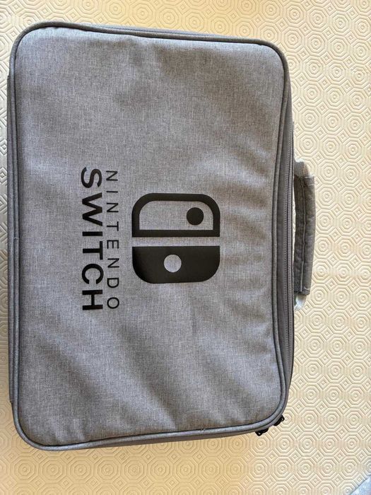 Nintendo Switch OLED The Legend of Zelda em caixa + SD + mala