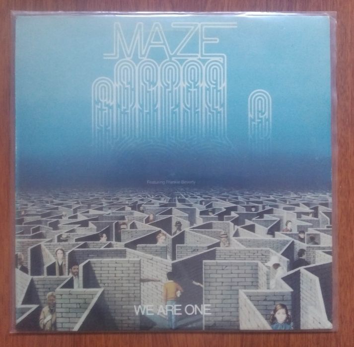 Maze disco de vinil "We Are One"