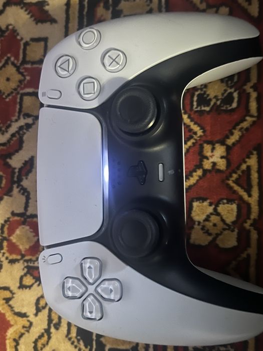Ps 5 slim z napedem padem i 4 grami 1TB