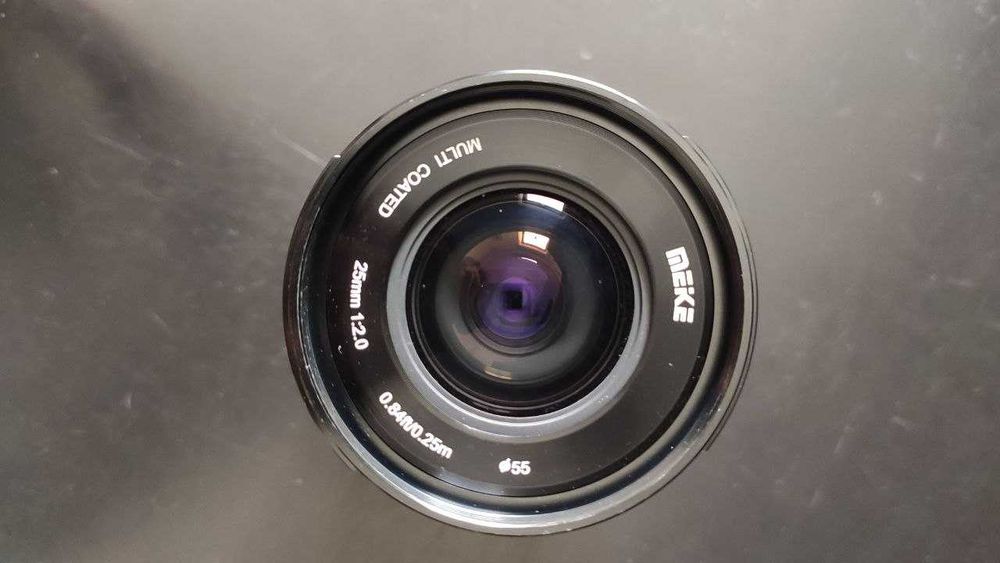 Meike 25mm f/2.0 para Micro Four Fourths
