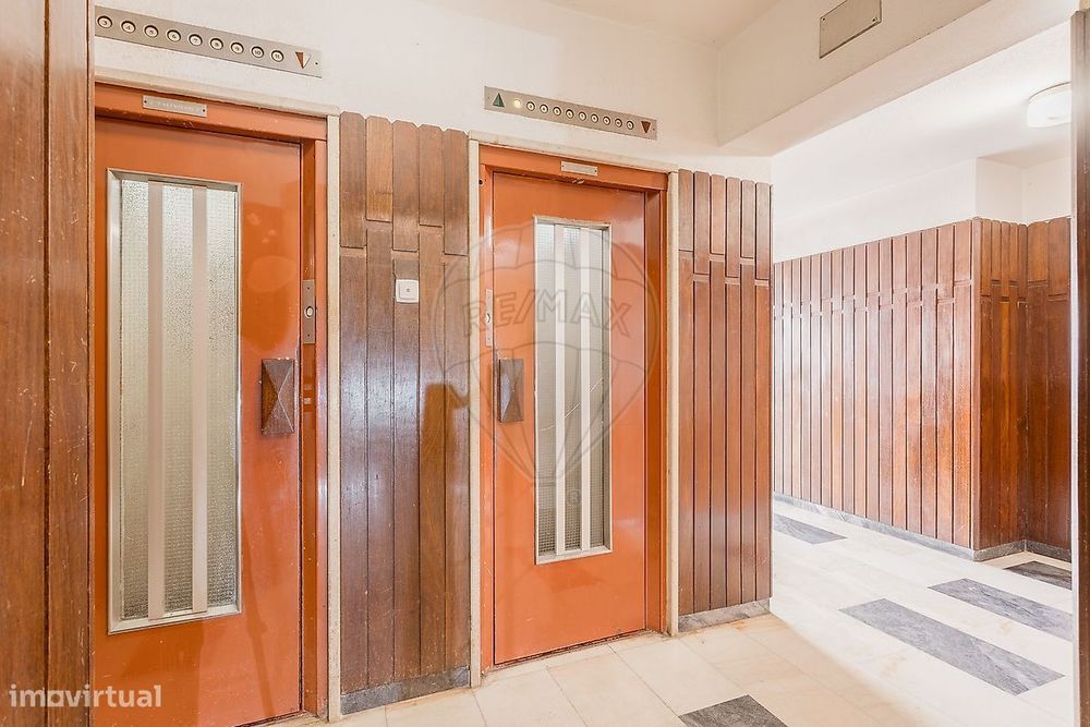 Apartamento T4 para venda