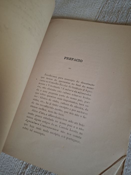 A cultura da Alfarrobeira livro de 1900