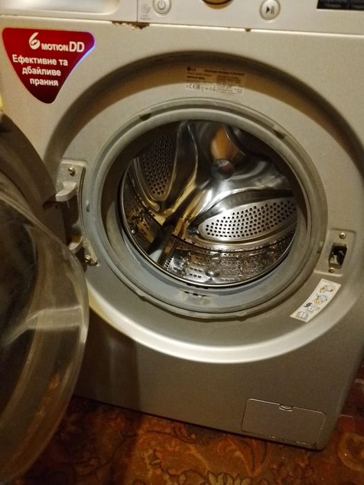 Продам стиральную машину