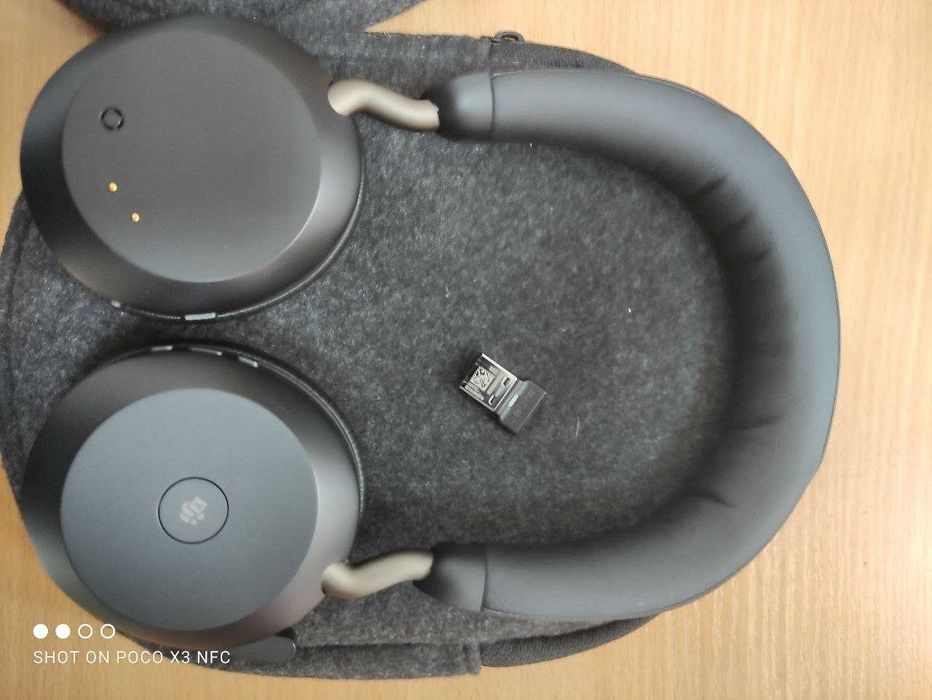 Навушники з мікрофоном гарнітура Jabra Evolve 75 та Jabra Evolve2 75