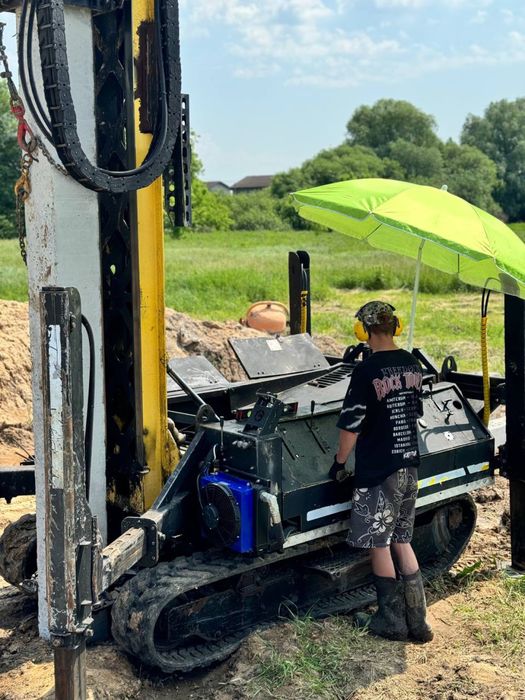 Фундамент на палях залізобетонних забивання паль
