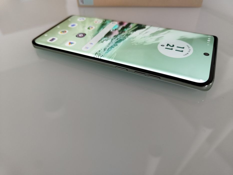 Idealna Motorola Edge 40 neo 12/256