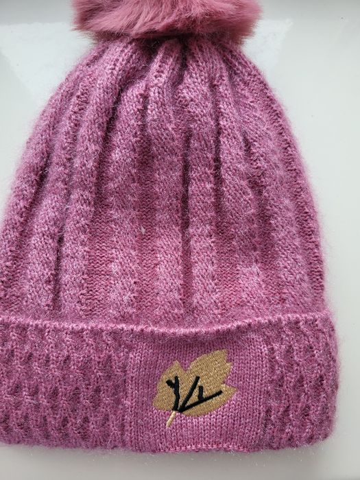 Różowa czapka akrylowa ocieplana polarem rozmiar S Nowa nigdy nie używ