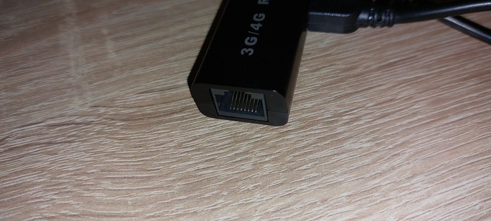 USB-модем/роутер типу M1 SkyShare 3G/4G Wi-Fi Router