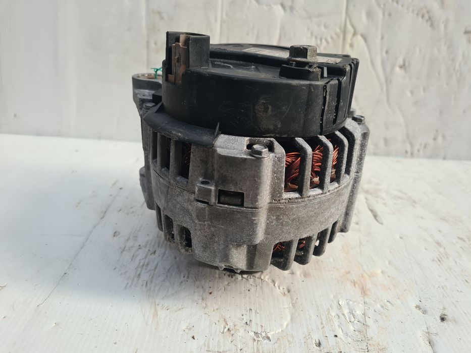 Alternador OPEL Vivaro A Combi (X83)