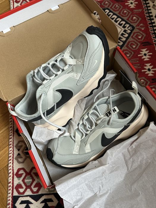 NIKE TC 7900 (DD9682-004), жіночі кросівки