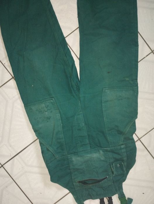 Spodnie robocze na szelki