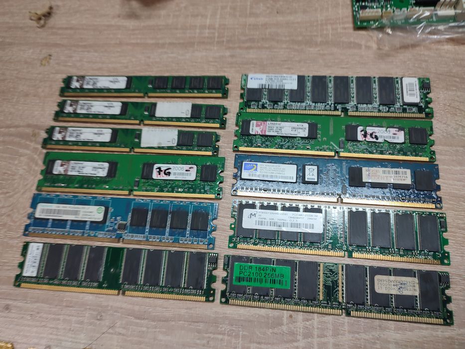 Pamięć RAM DDR, DDR2.