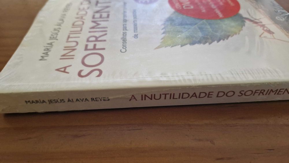 Livro "A Inutilidade do Sofrimento" - novo ainda por abrir