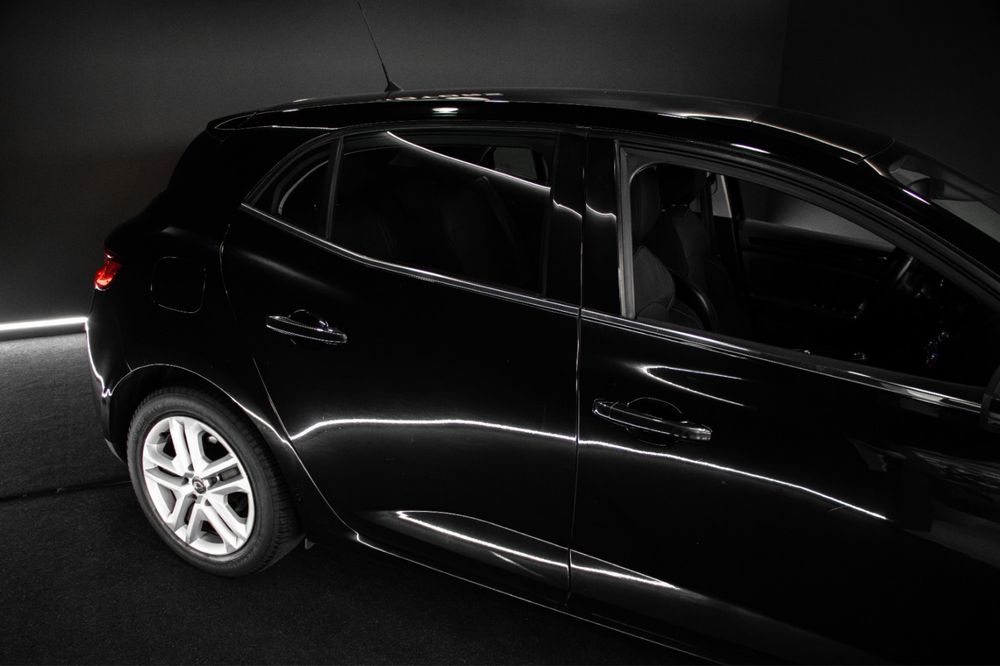 Renault Mégane — fotografia 5