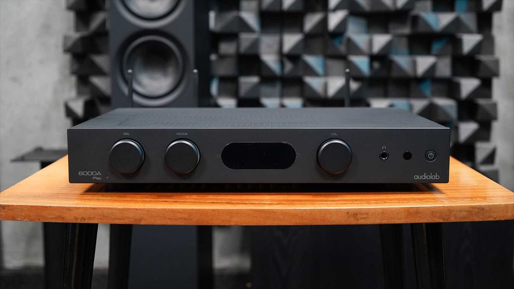 Audiolab 6000A Play – Amplituner stereo Czarny / Powystawowy / Raty 0%