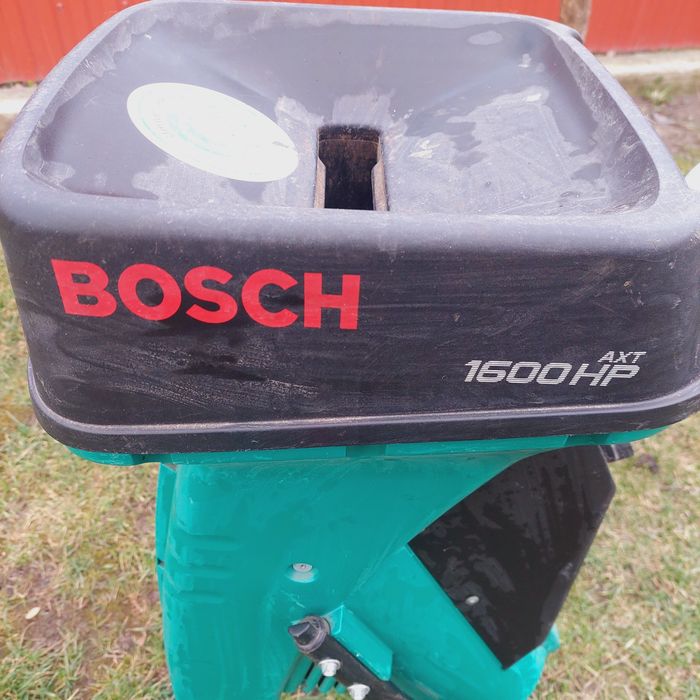 Подрібнювач гілок bosch бош для мульчування  гілкодрібнювач  измельчит