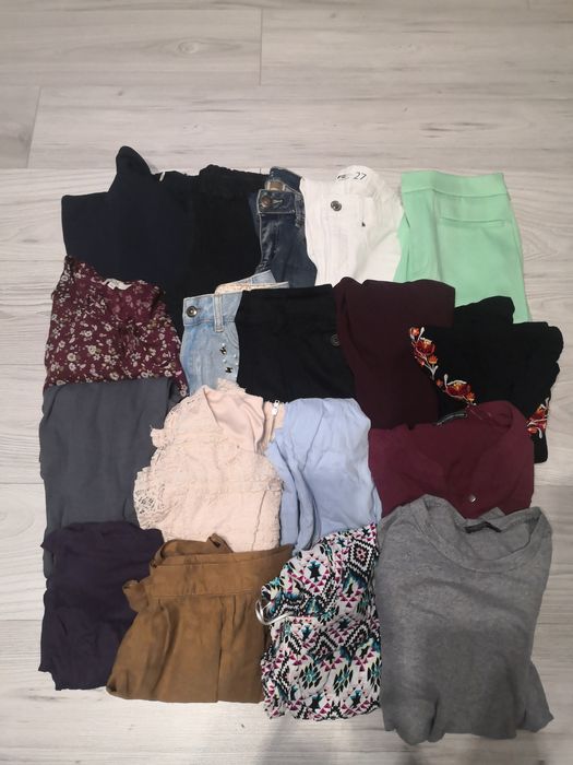 Zestaw ubrań S 18szt