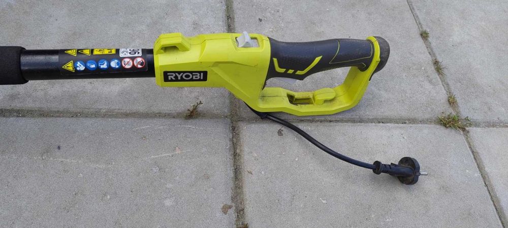 Sprzedam Nożyce do żywopłotu + piła do żywopłotu