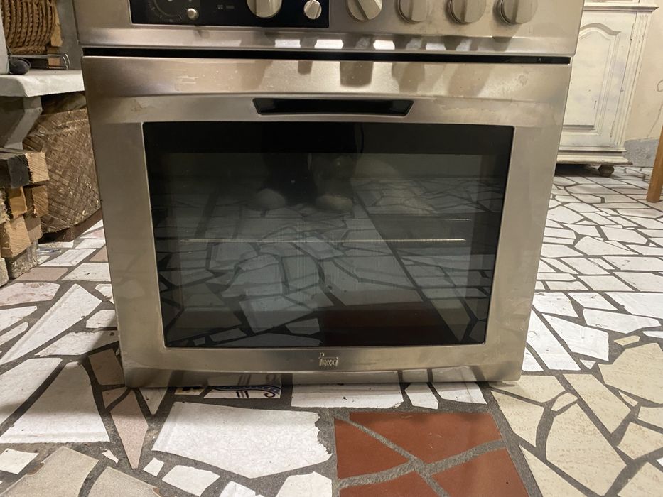 Placa de vitroceramica TEKA e forno elétrico TEKA HI-635ME