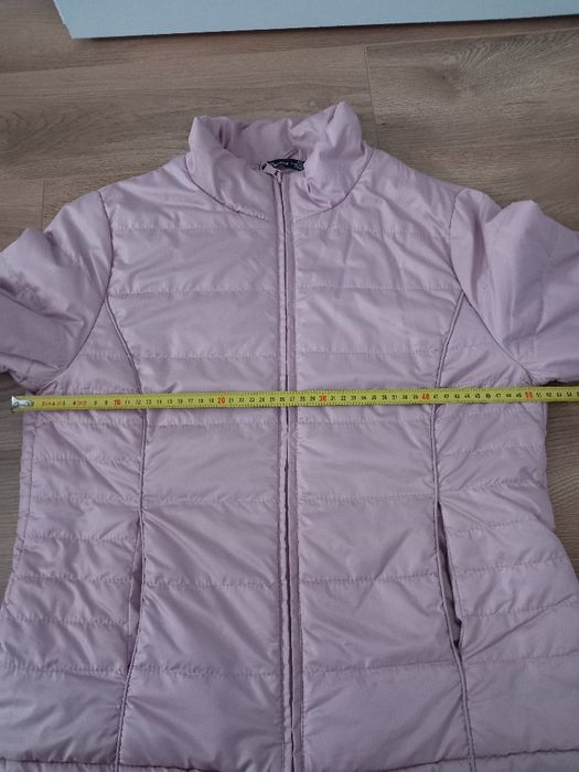 Kurtka pikowana damska wiosenna r.40, Takko