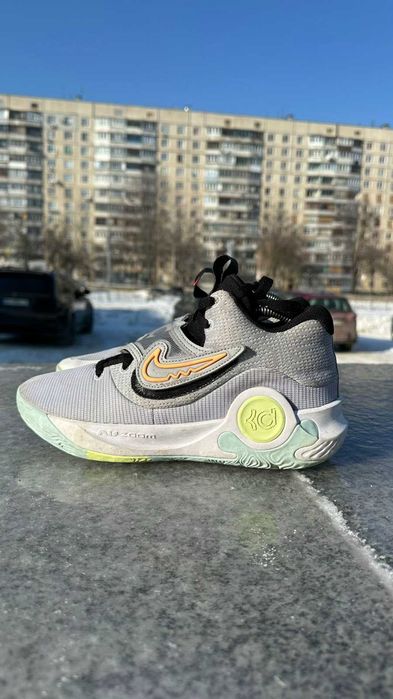 #4070 Nike KD Trey 5 X [US 8.5|26.5 cm]