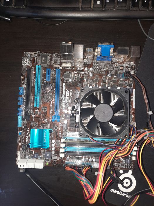 Componentes de computador452215651886714880