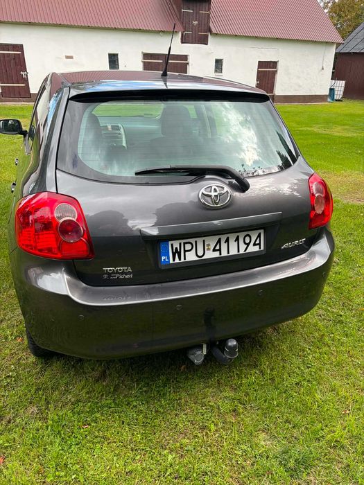 Toyota Auris 1,6 benzyna