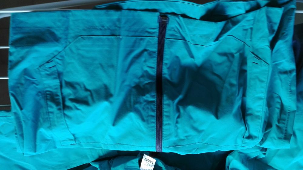 Casaco blusão impermeável azul quechua